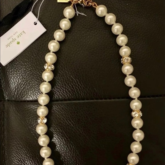 Kate Spade Lady Marmalade Pearl Short Necklace - Picture 2 of 3